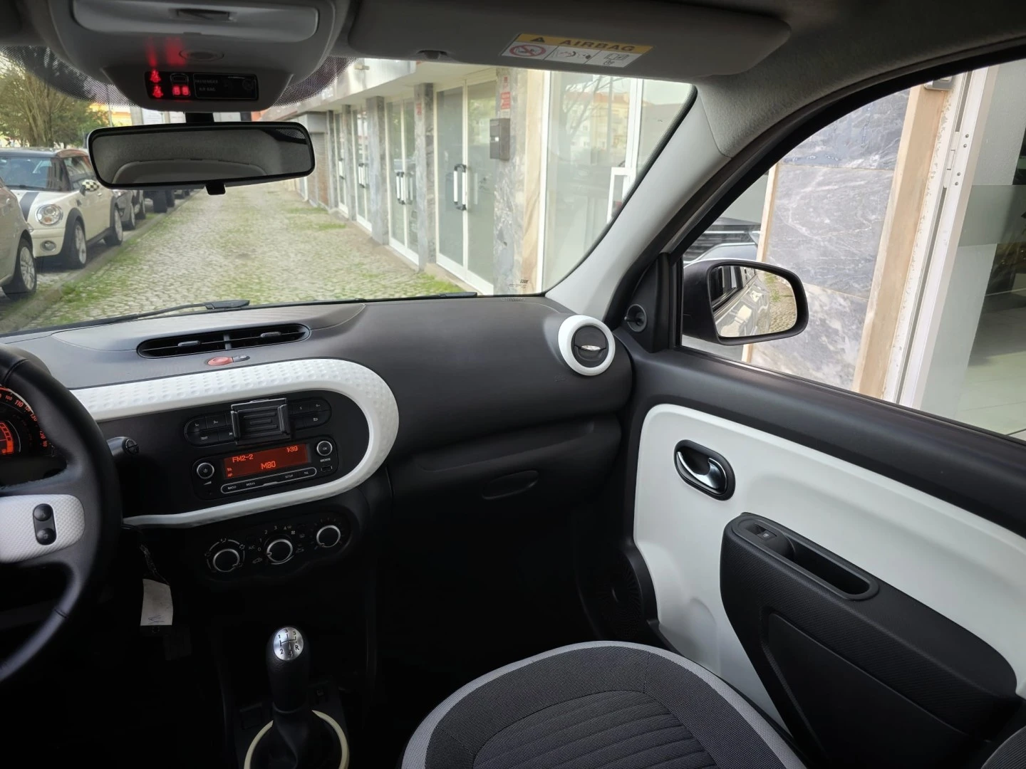 Renault Twingo SCe 70 S&amp;S Cosmic