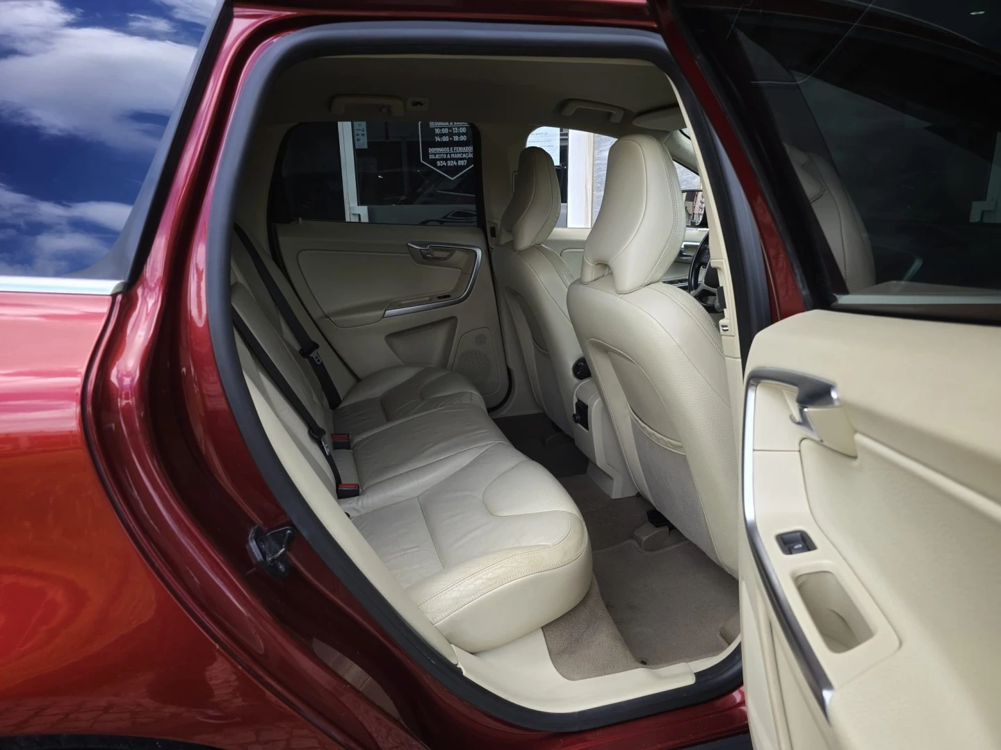 Volvo XC 60 2.4 D Momentum Geartronic
