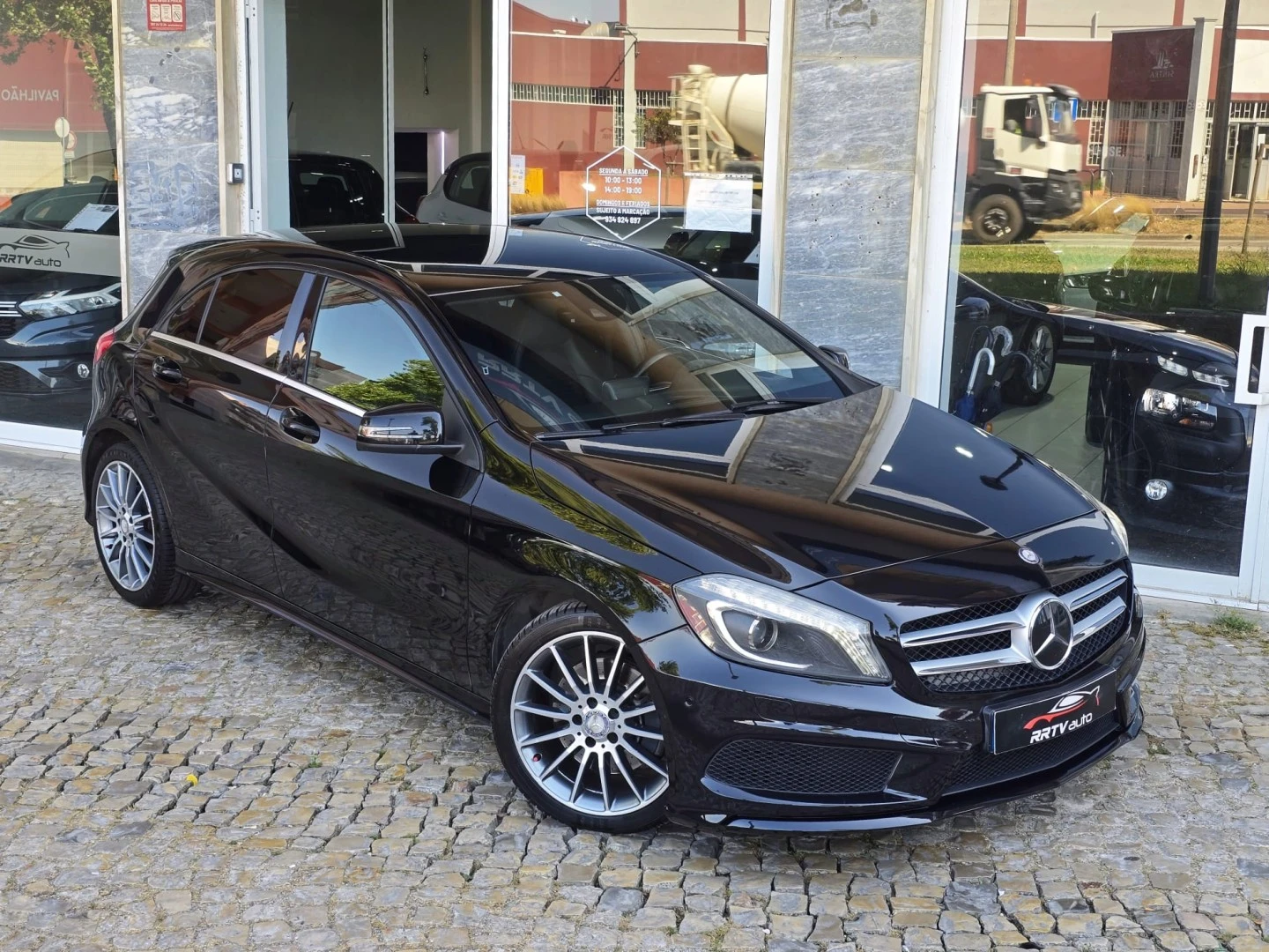 Mercedes-Benz A 220 CDI (BlueEFFICIENCY) 7G-DCT AMG Sport