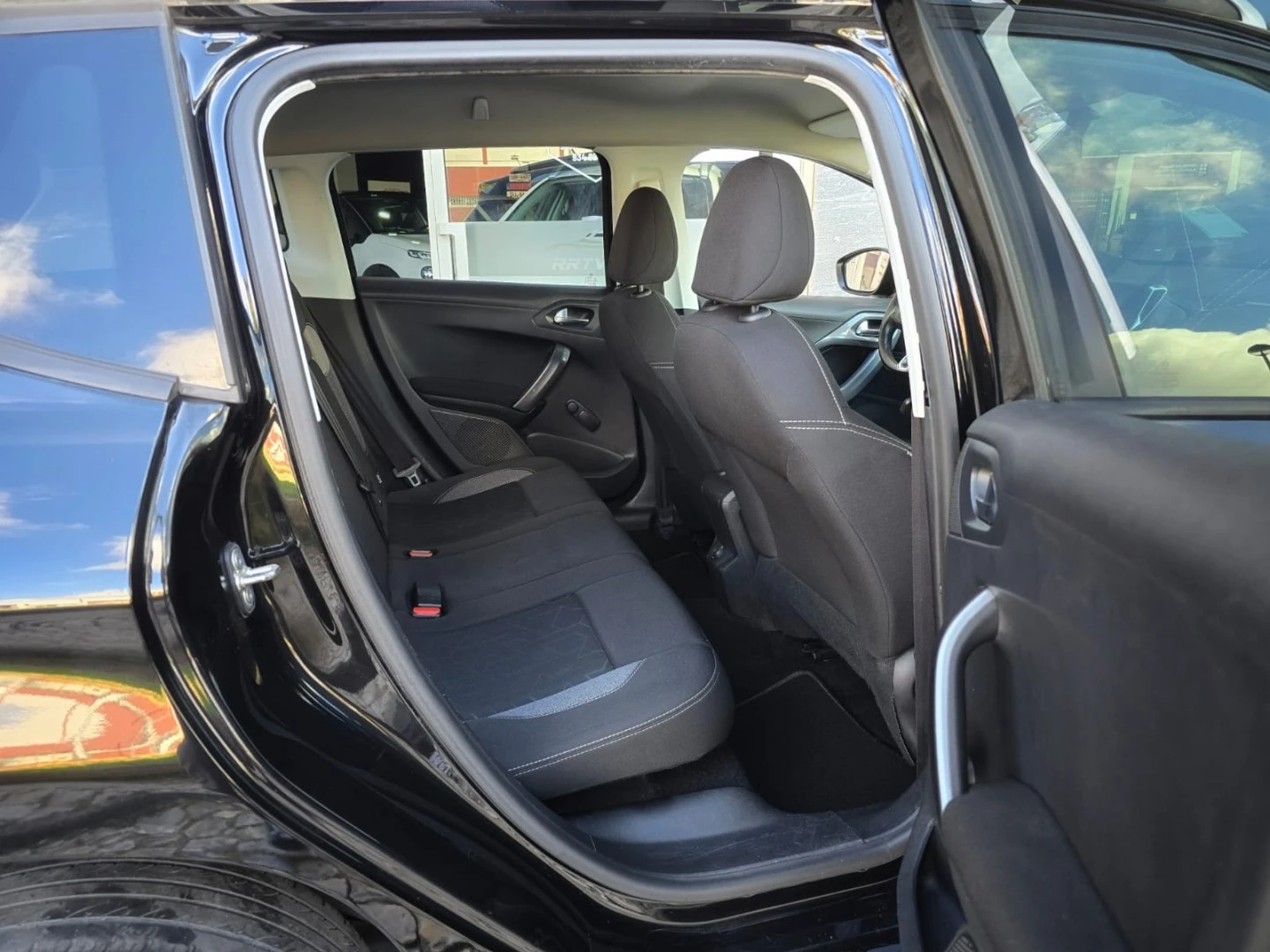 Peugeot 2008 1.6 BlueHDi Style