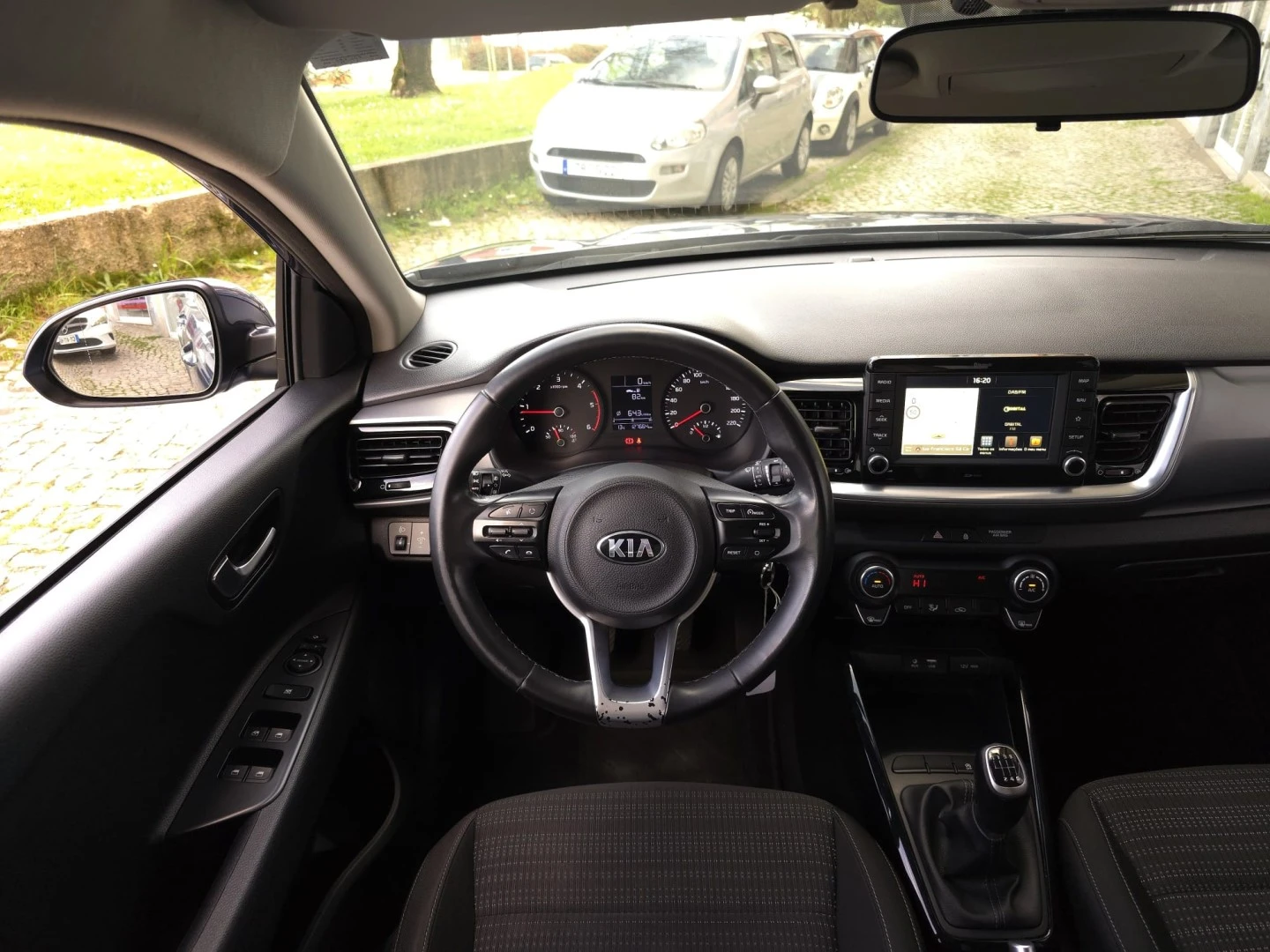 Kia Stonic 1.6 CRDi TX