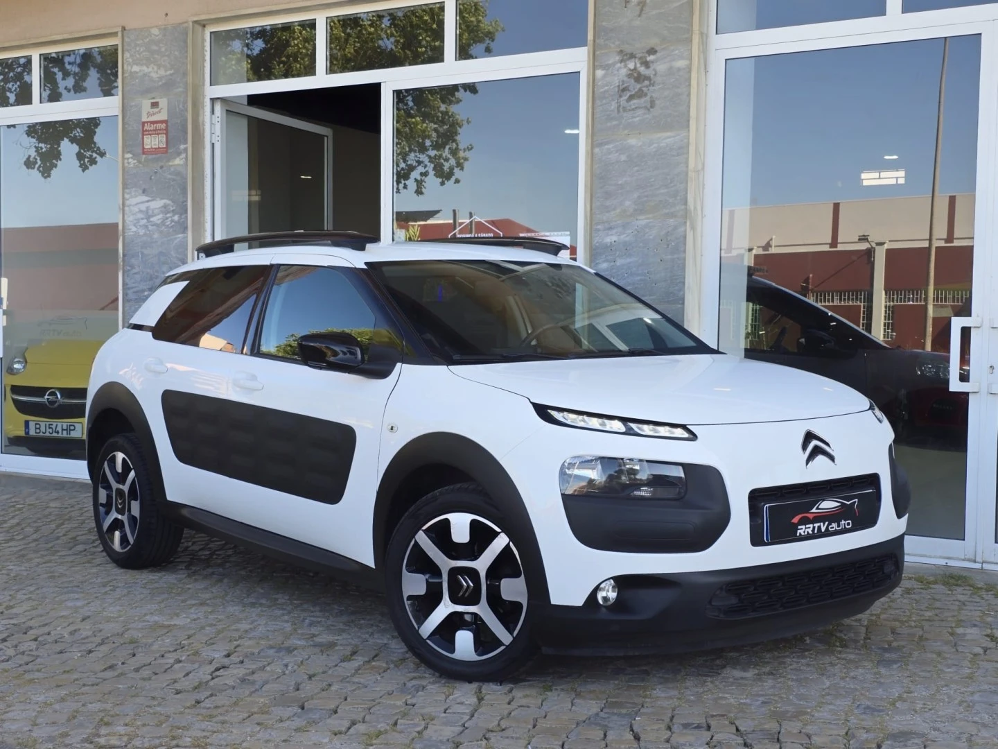 Citroën C4 Cactus 1.2 PureTech Shine