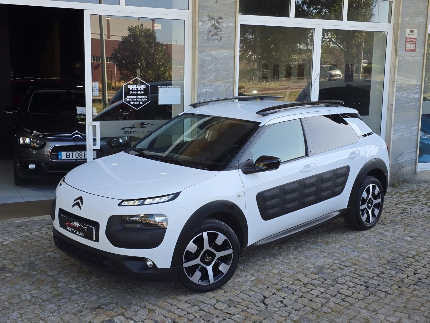 Citroën C4 Cactus 1.2 PureTech Shine