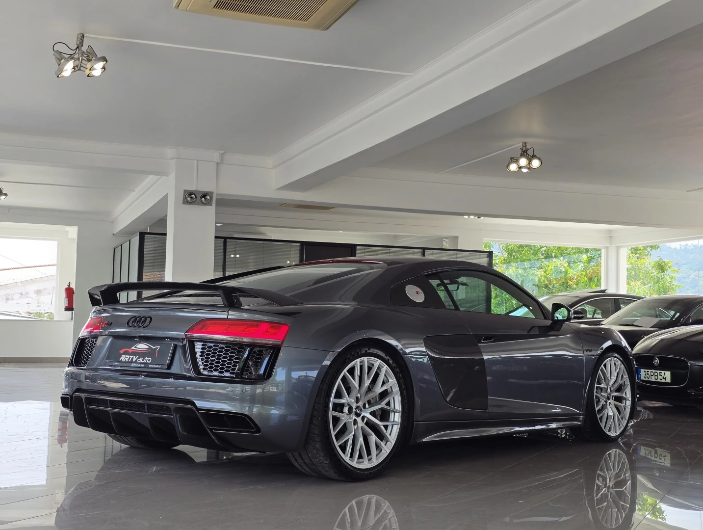 Audi R8 Coupé V10 plus 5.2 FSI quattro S tronic