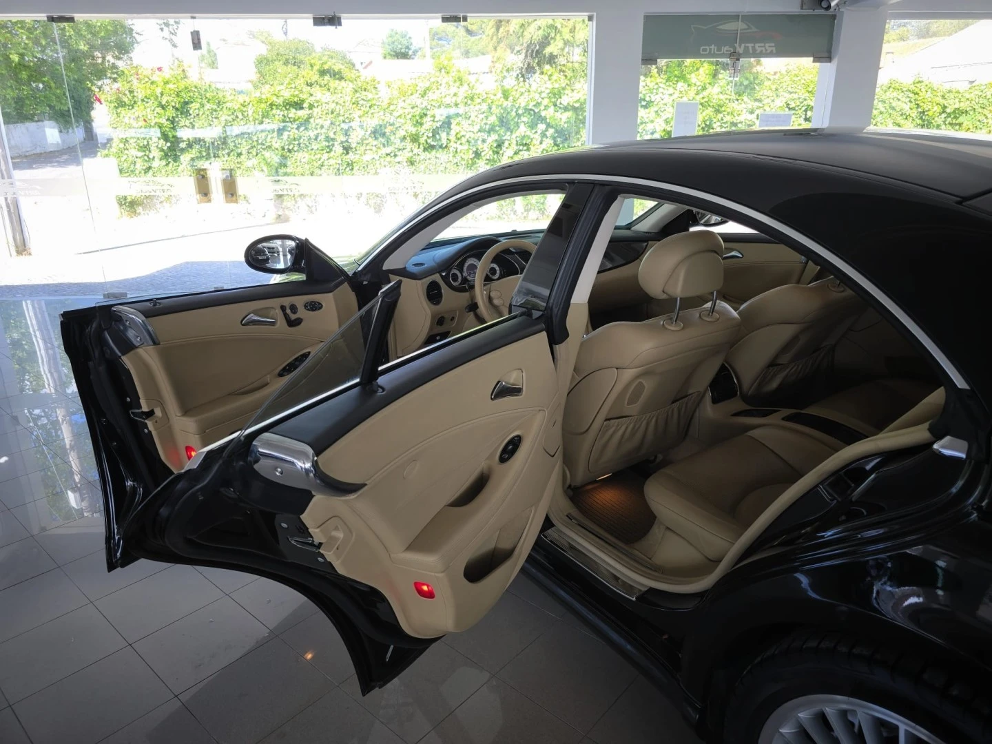Mercedes-Benz CLS 55 AMG Standard