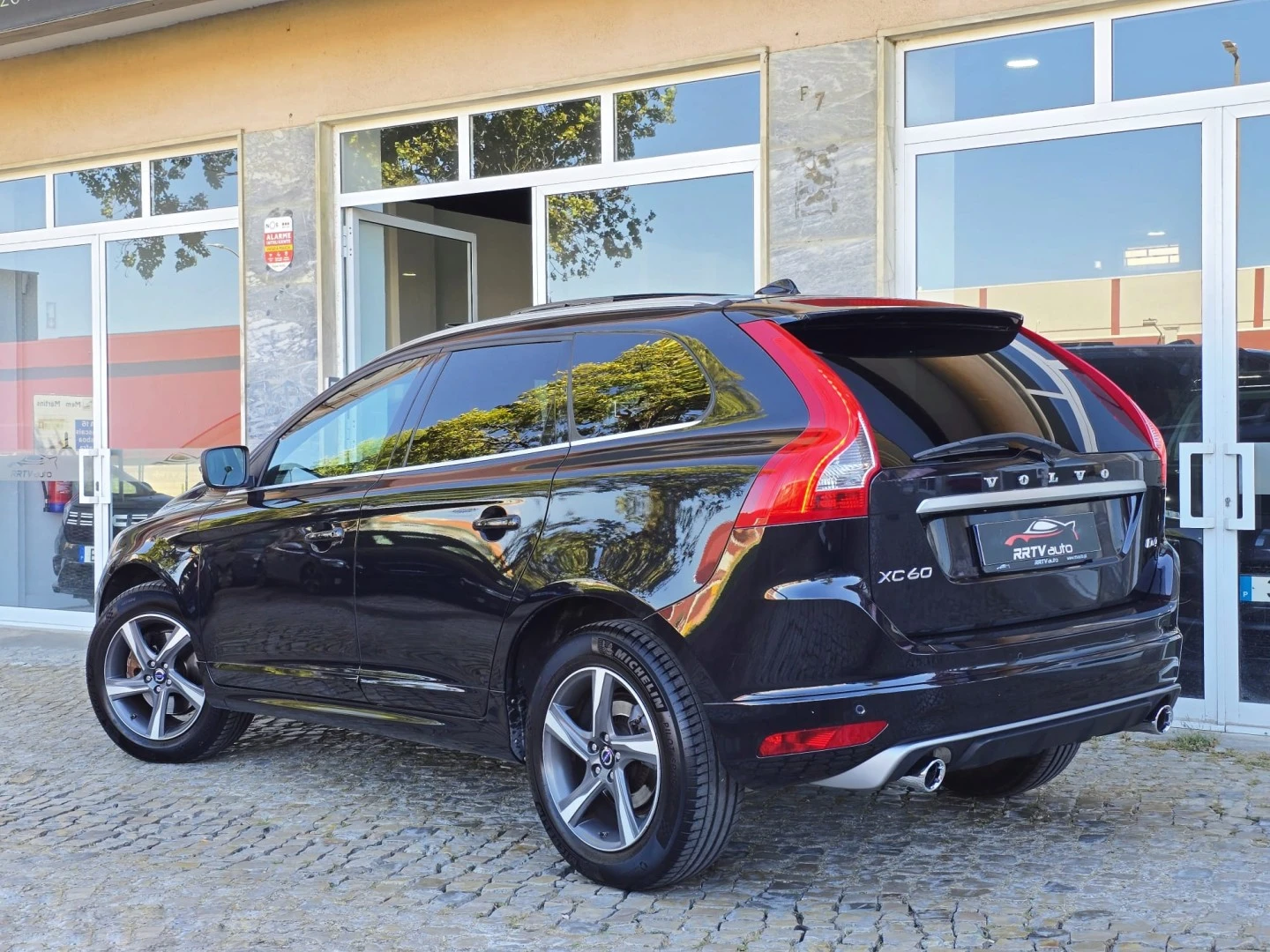 Volvo XC 60 2.0 D4 R-Design