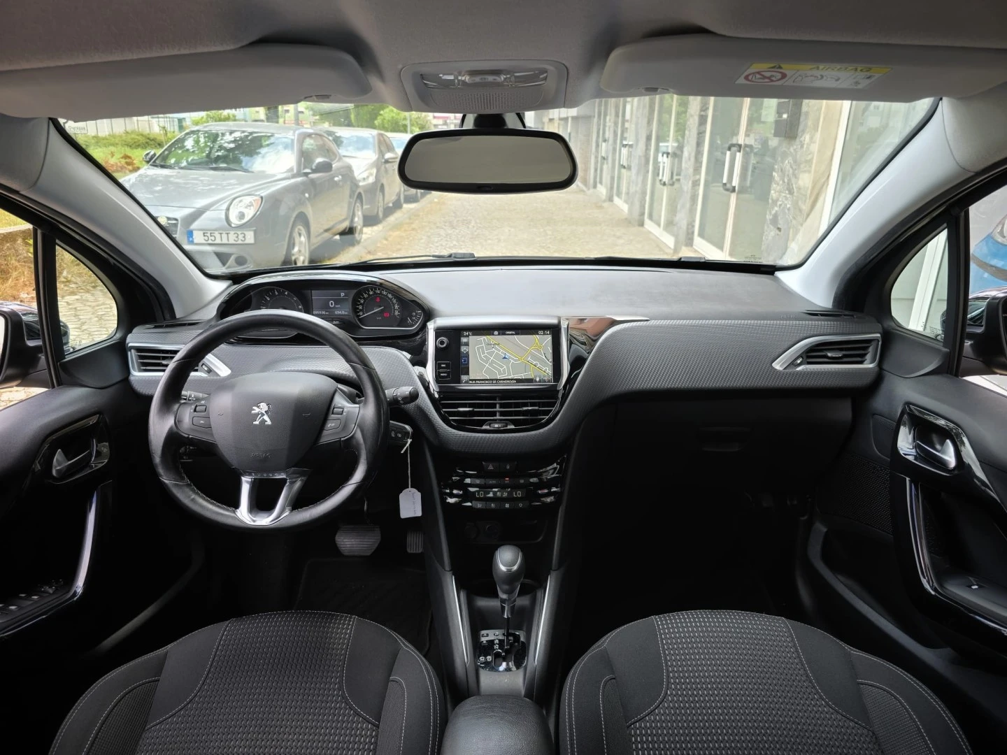 Peugeot 208 1.2 PureTech Allure EAT6