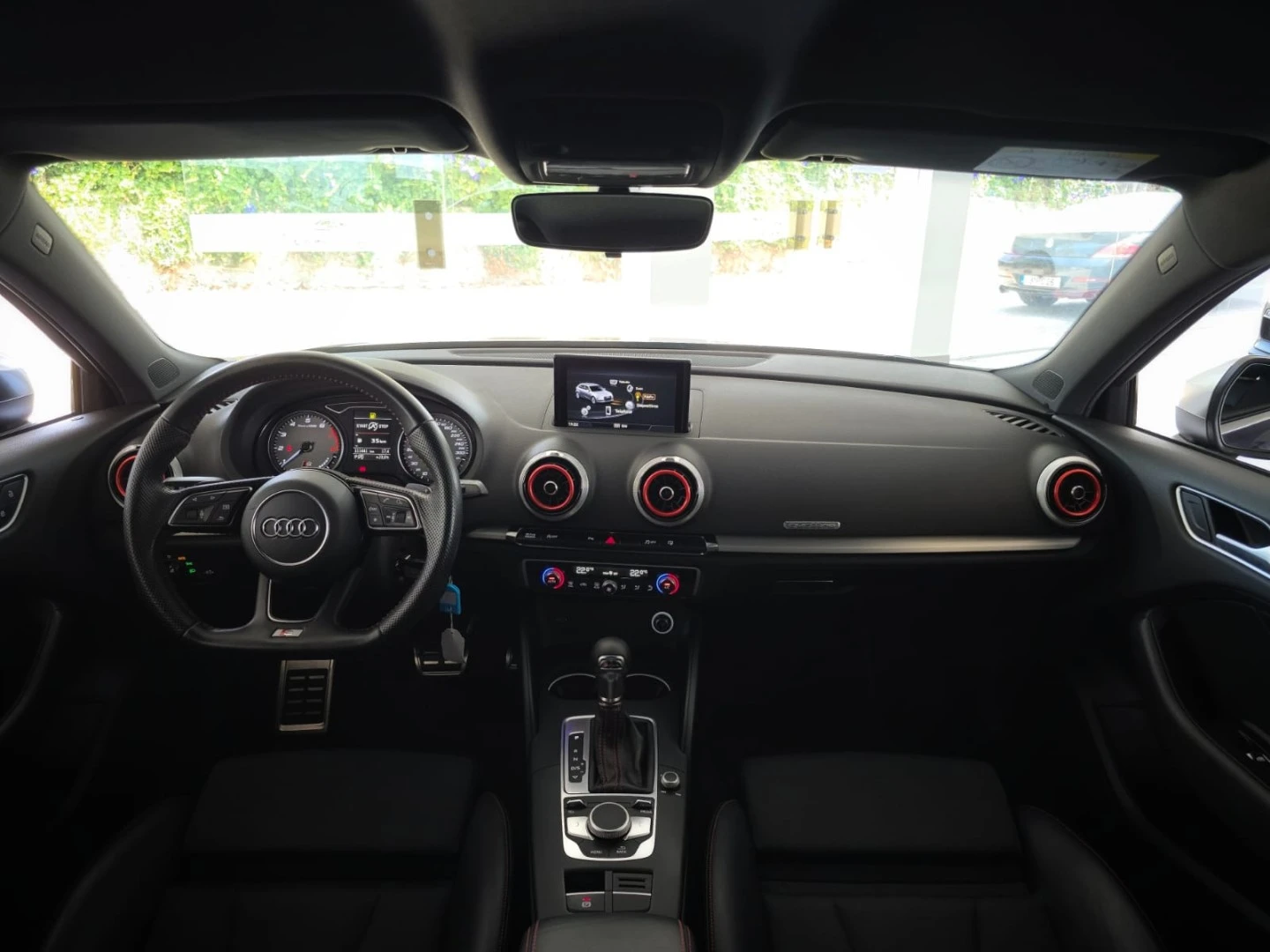Audi S3 TFSI quattro S tronic