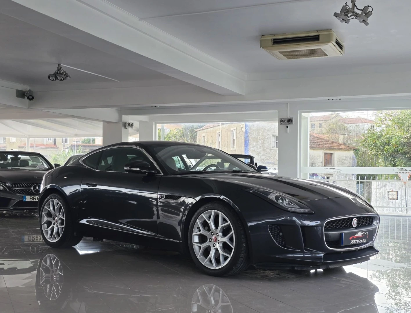 Jaguar F-Type 3.0 V6 S/C Auto