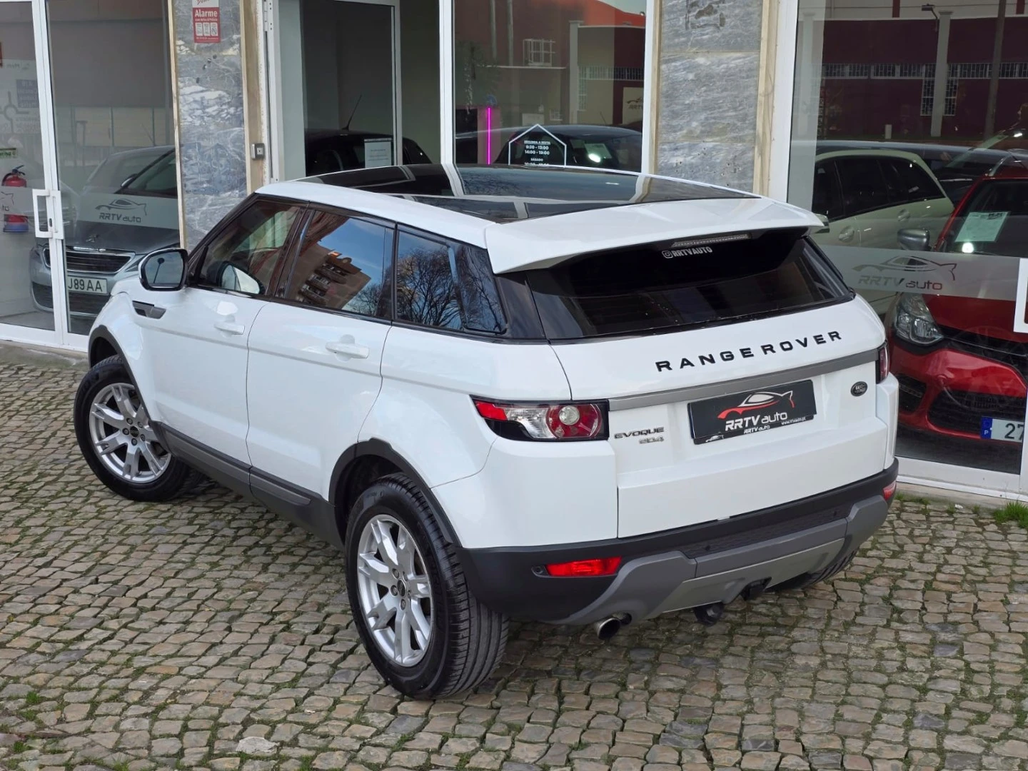 Land Rover Range Rover Evoque 2.2 eD4 Pure Tech