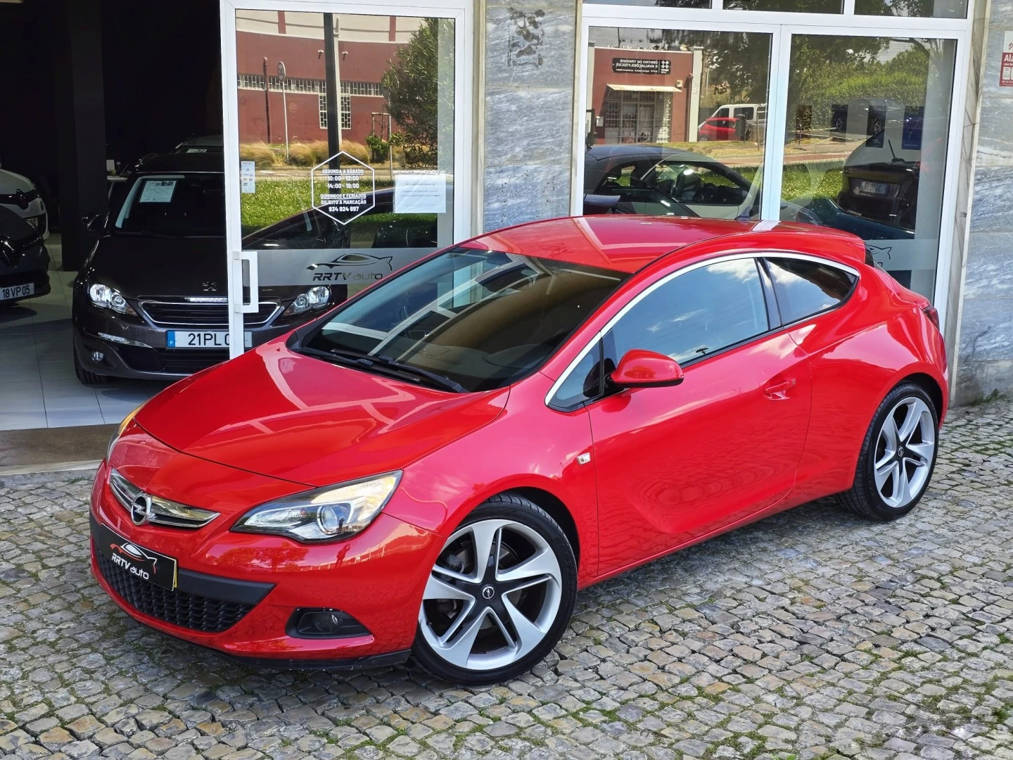 Opel Astra GTC 1.7 CDTi S/S J19
