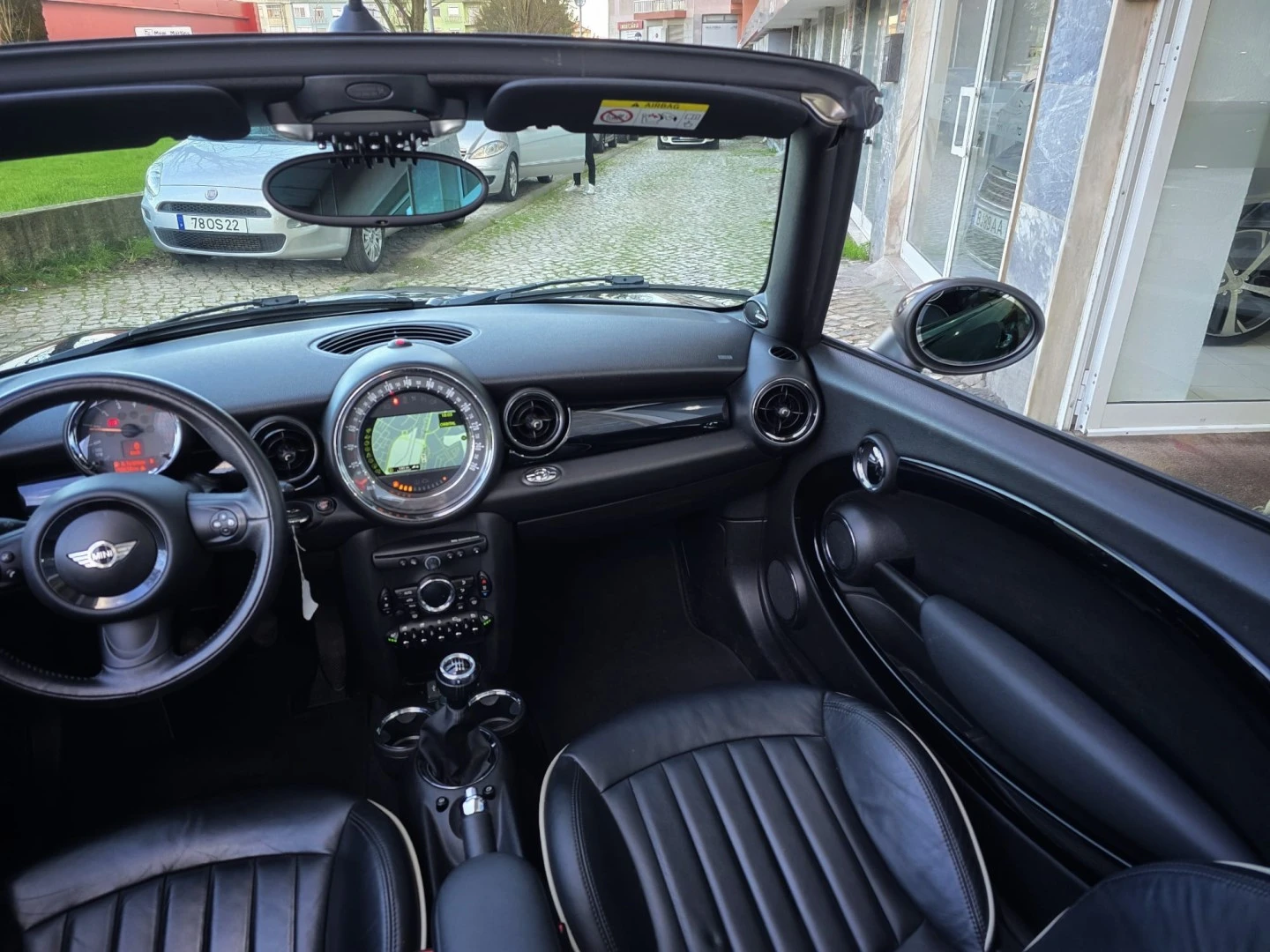 MINI Cabrio Cooper D