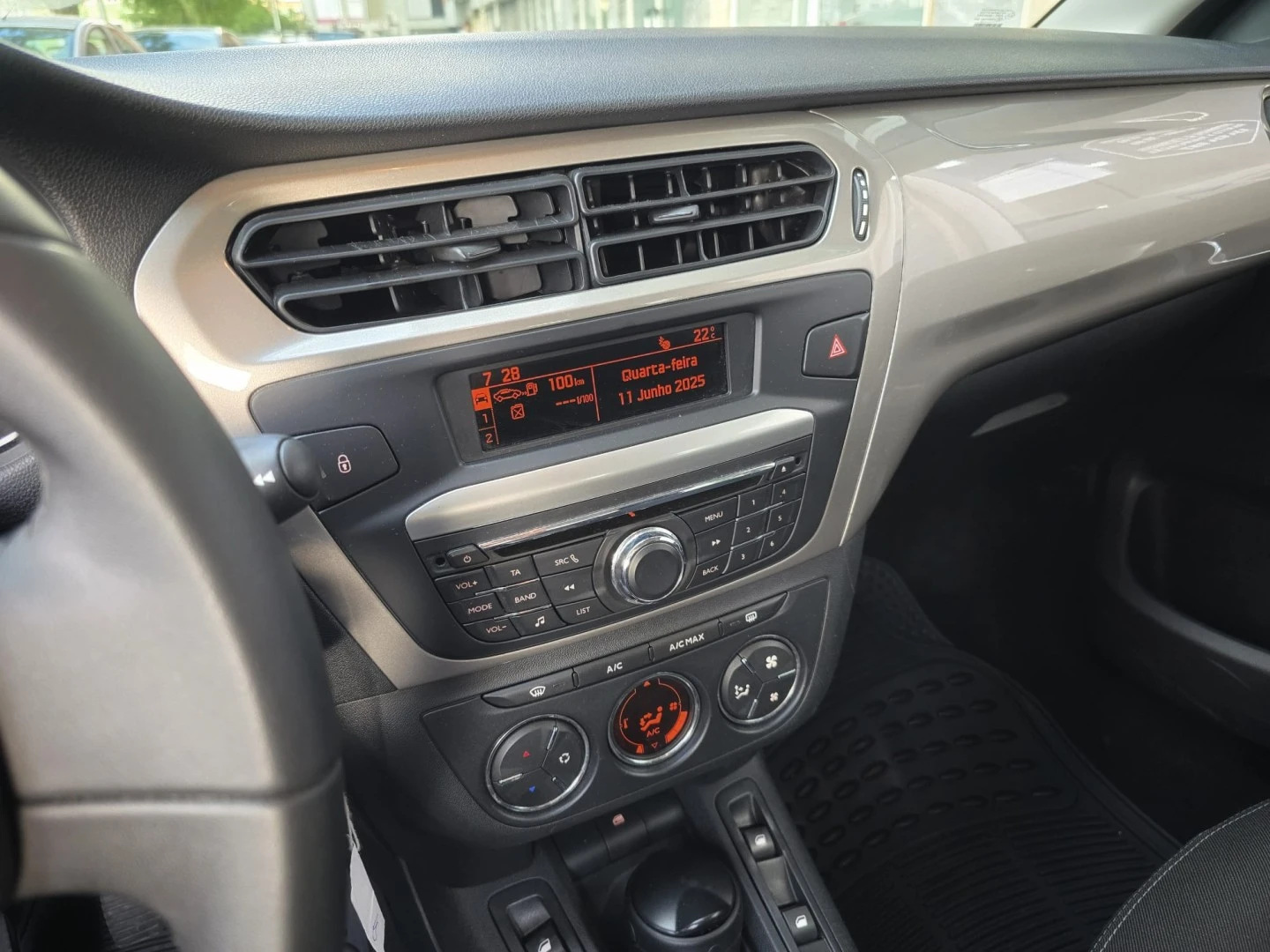 Citroën C-Elysée 1.6 HDi Exclusive
