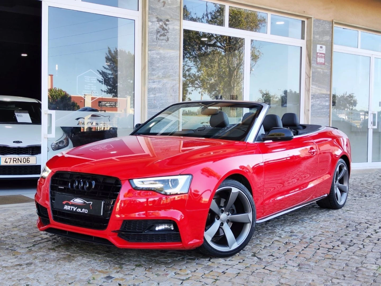 Audi A5 Cabrio 2.0 TDi quattro S-line