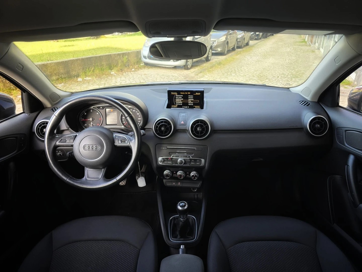 Audi A1 Sportback 1.4 TDI S-line