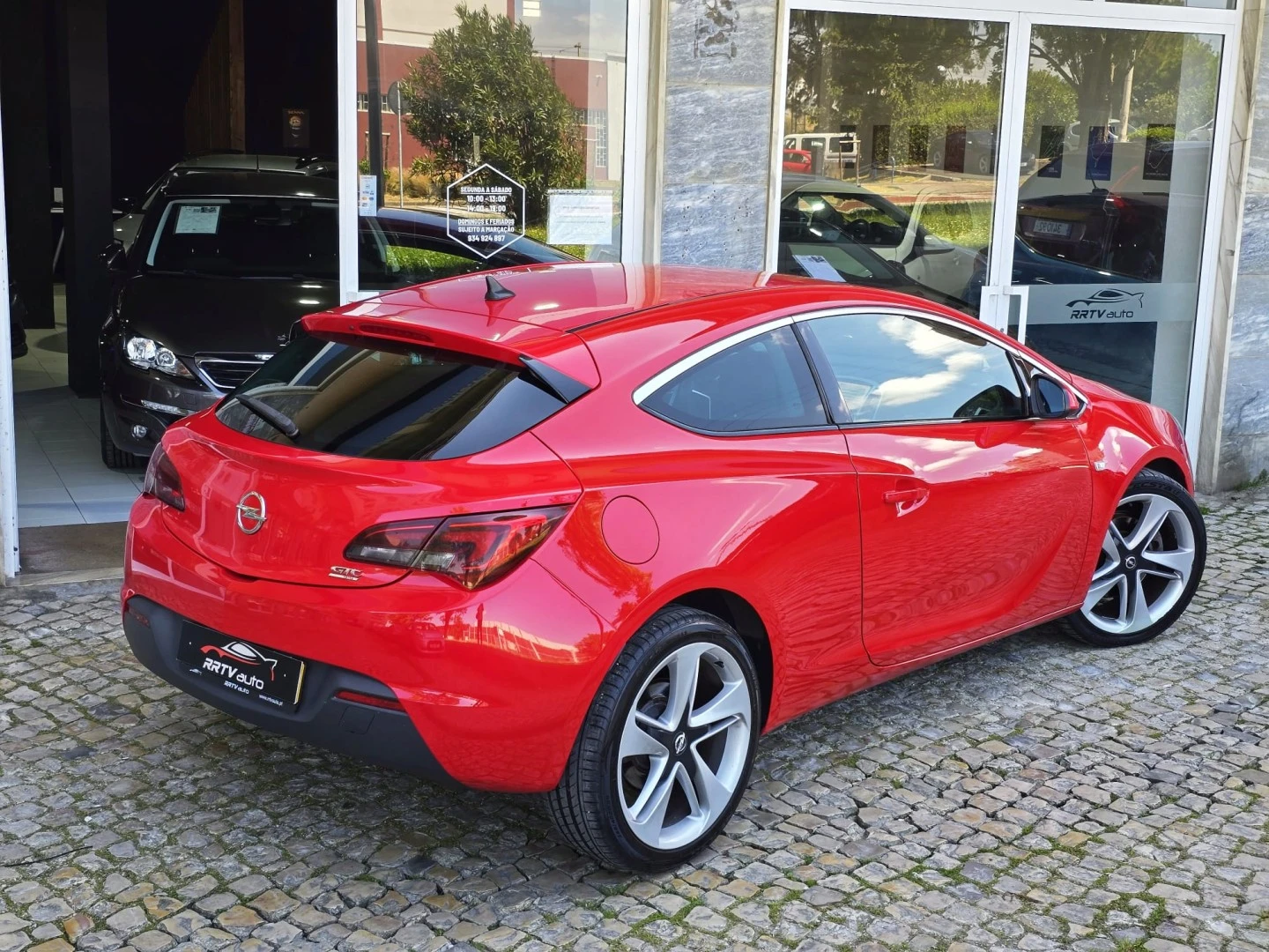 Opel Astra GTC 1.7 CDTi S/S J19