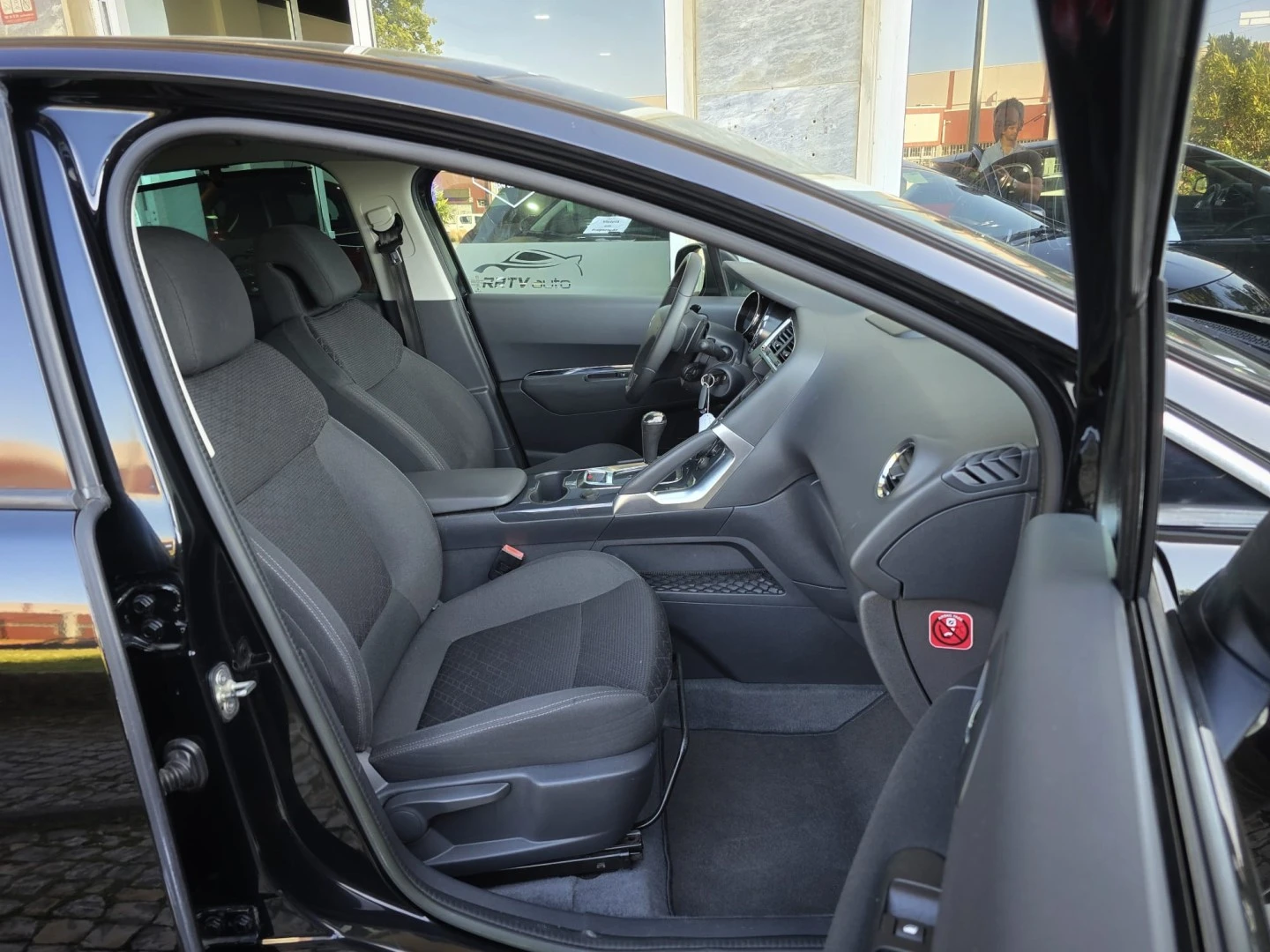 Peugeot 3008 1.6 e-HDi SE Style 2-Tronic