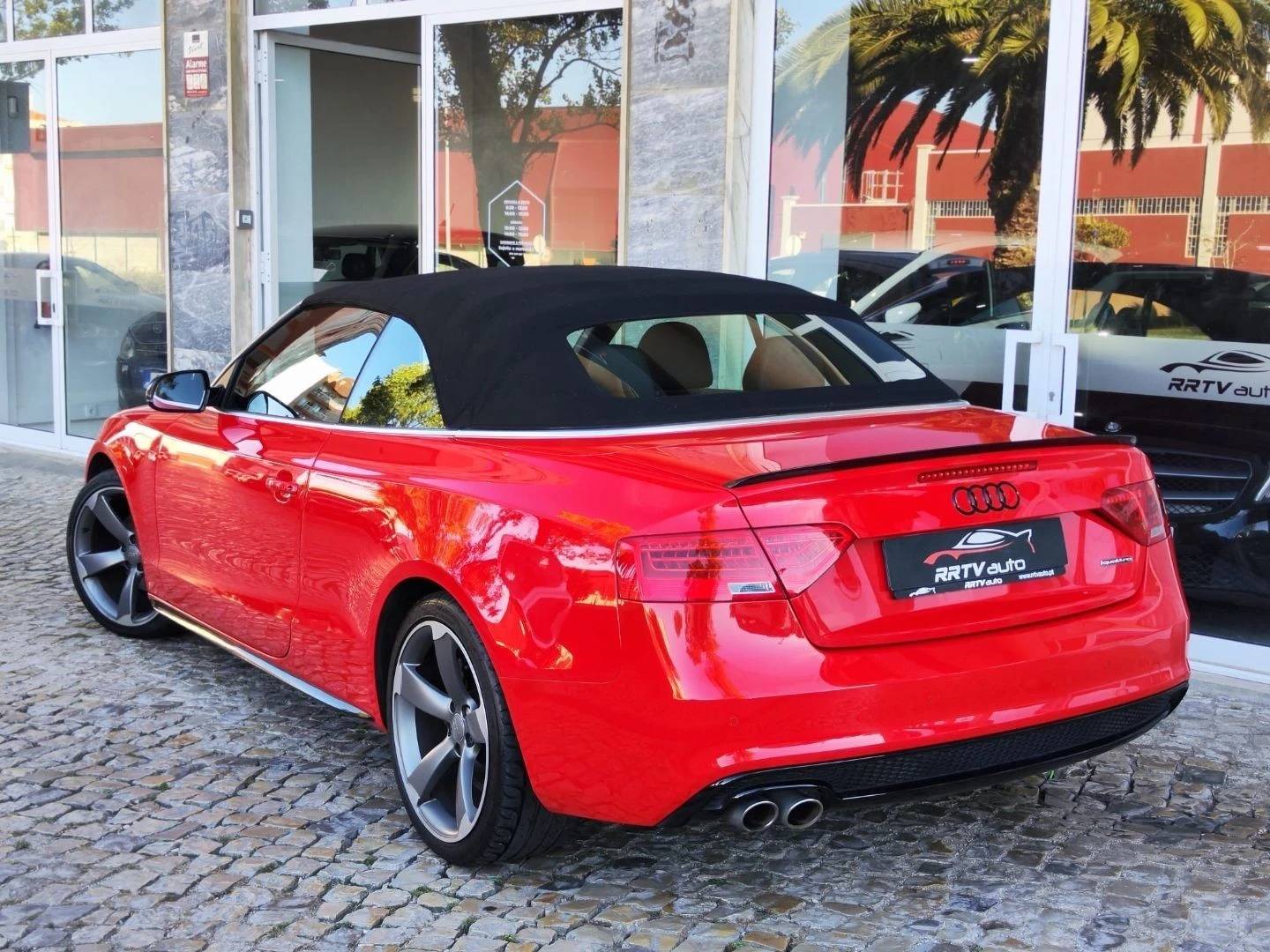 Audi A5 Cabrio 2.0 TDi quattro S-line