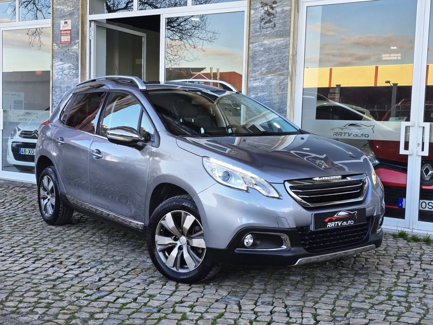 Peugeot 2008 1.2 PureTech Style