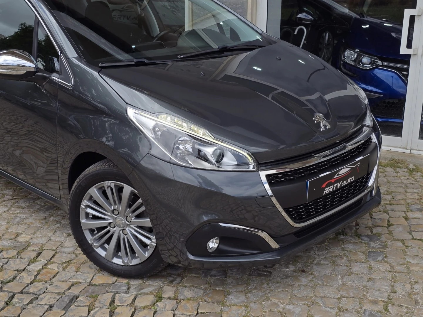 Peugeot 208 1.2 PureTech Allure EAT6