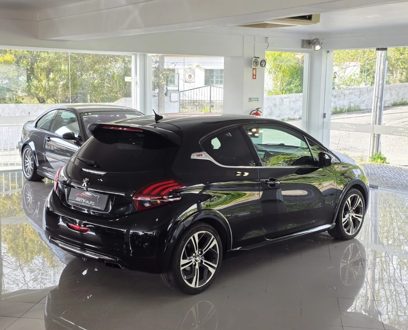 Peugeot 208 1.6 THP GTi