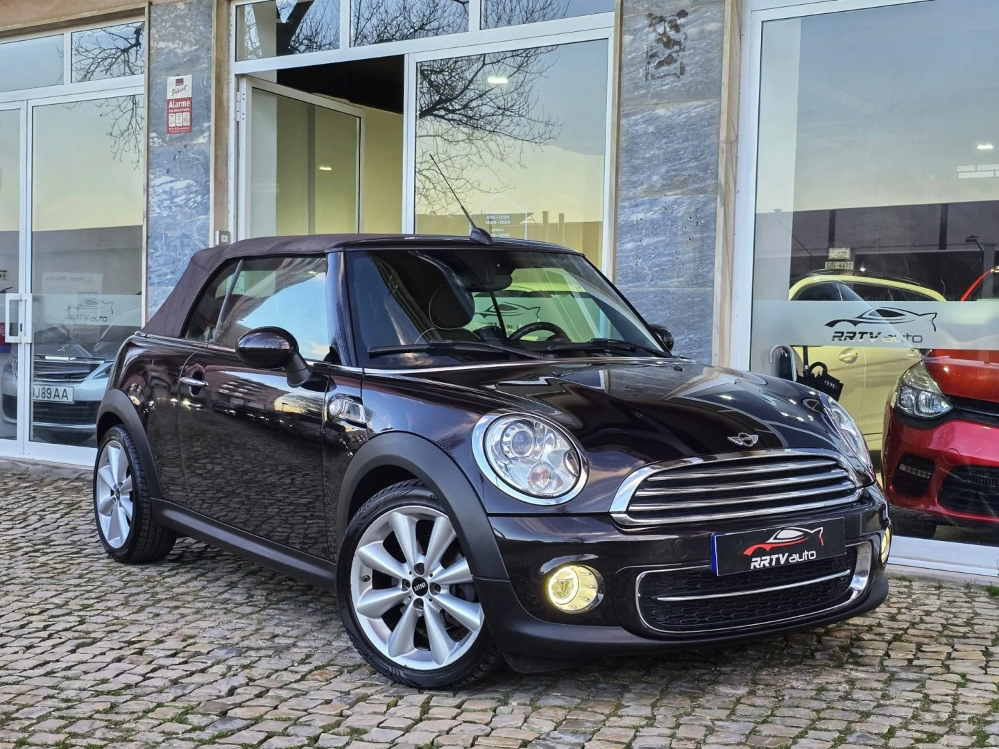 MINI Cabrio Cooper D