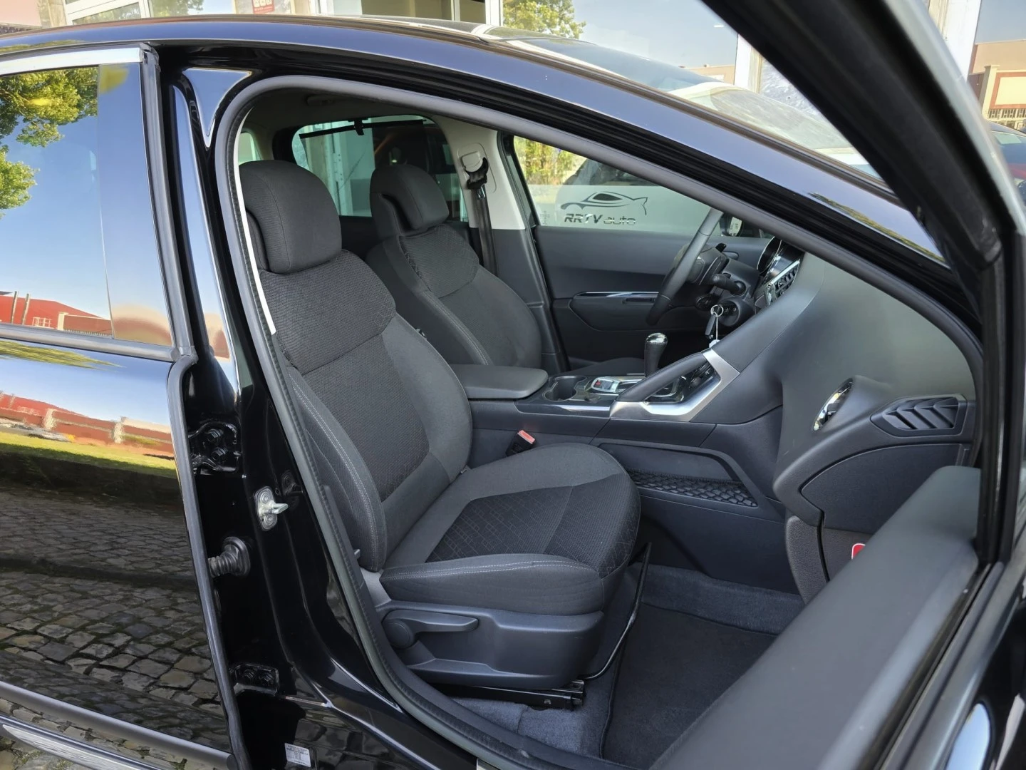 Peugeot 3008 1.6 e-HDi SE Style 2-Tronic