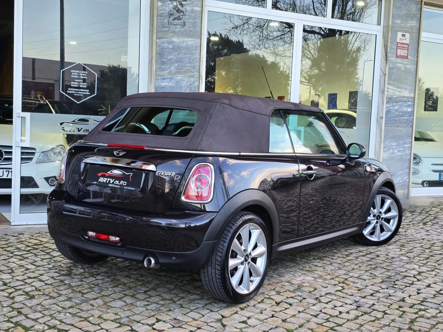 MINI Cabrio Cooper D