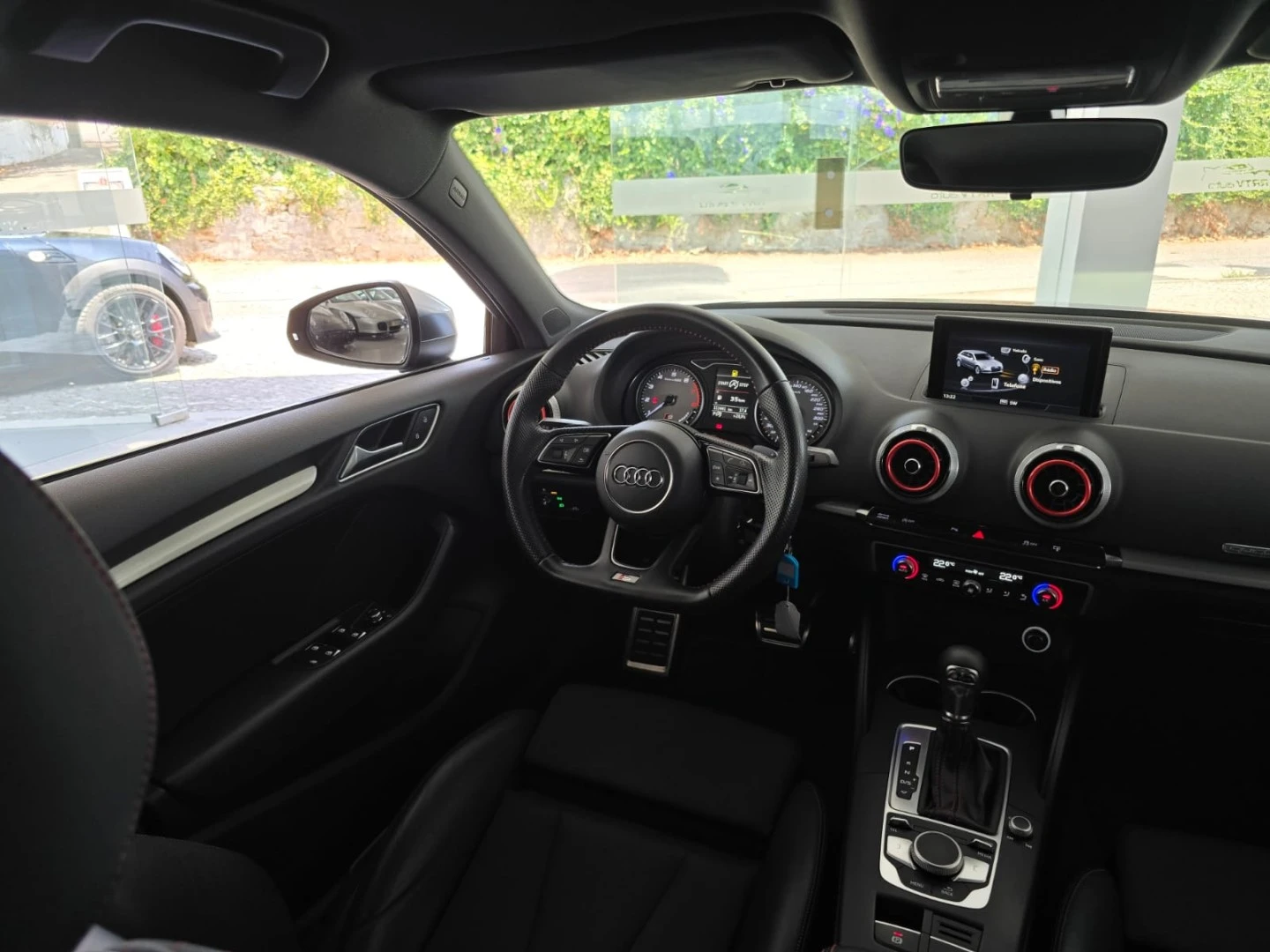 Audi S3 TFSI quattro S tronic