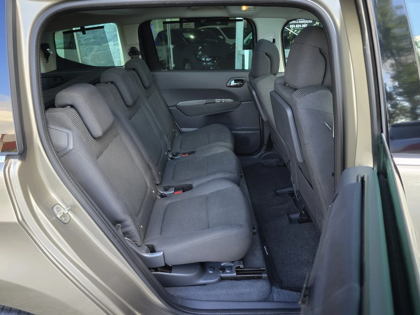 Peugeot 5008 1.6 BlueHDi Allure J17