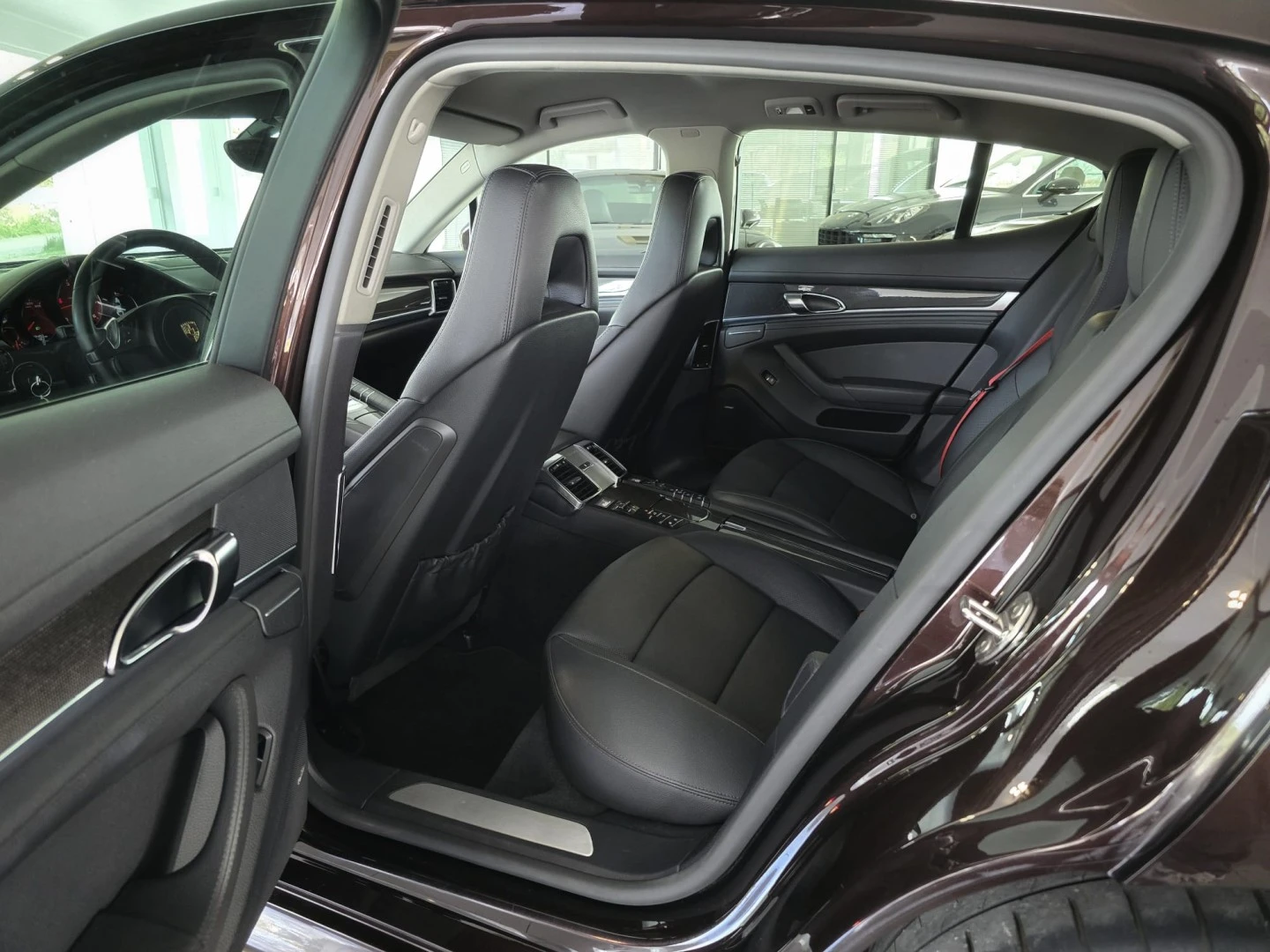 Porsche Panamera Diesel Platinum Edition