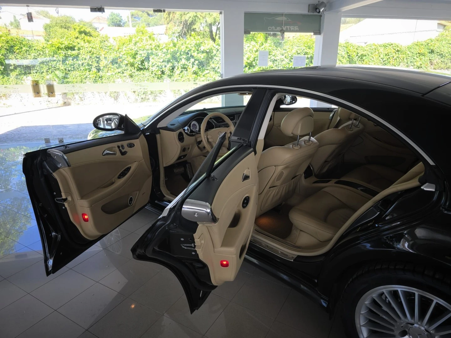Mercedes-Benz CLS 55 AMG Standard