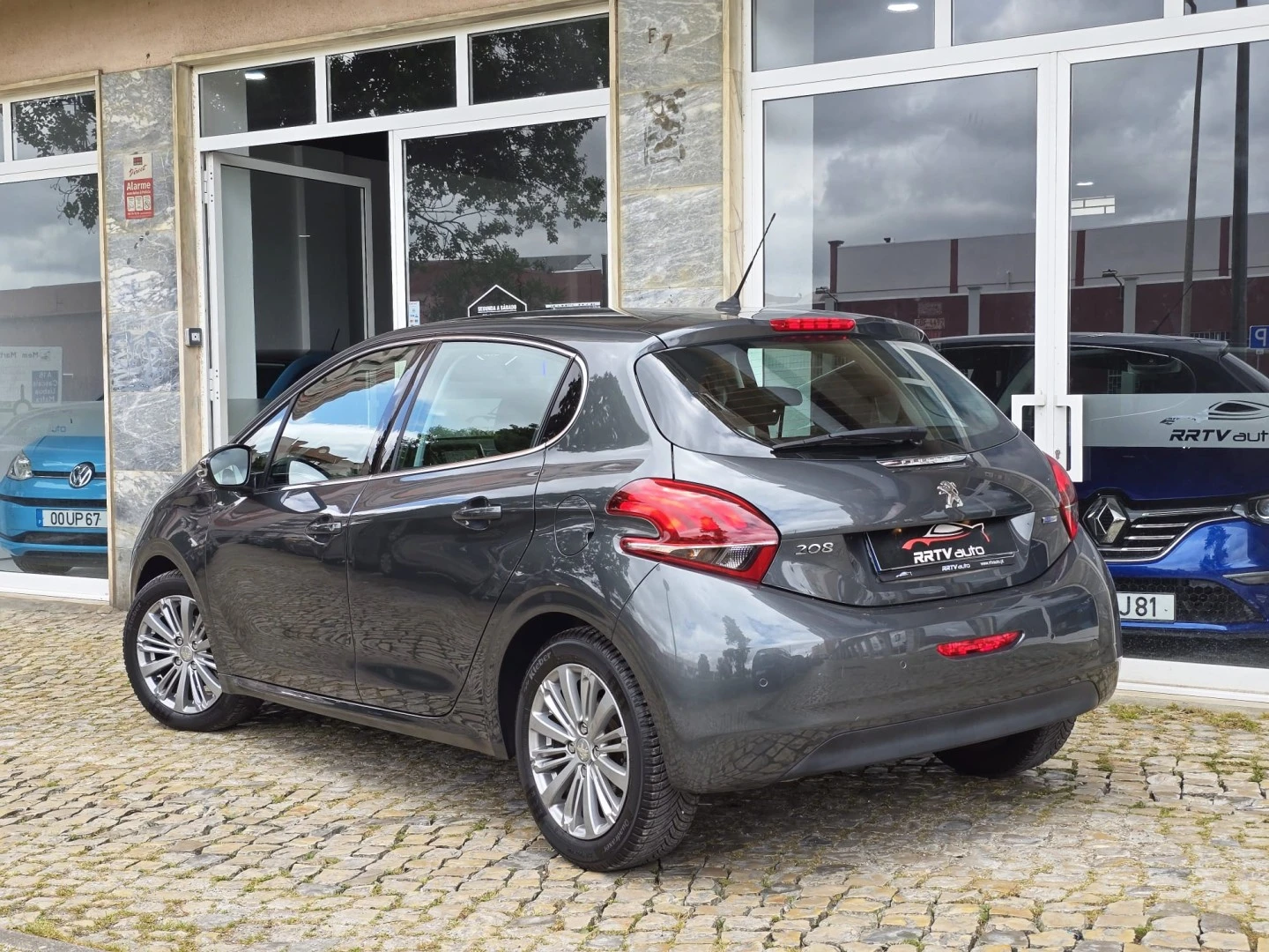 Peugeot 208 1.2 PureTech Allure EAT6