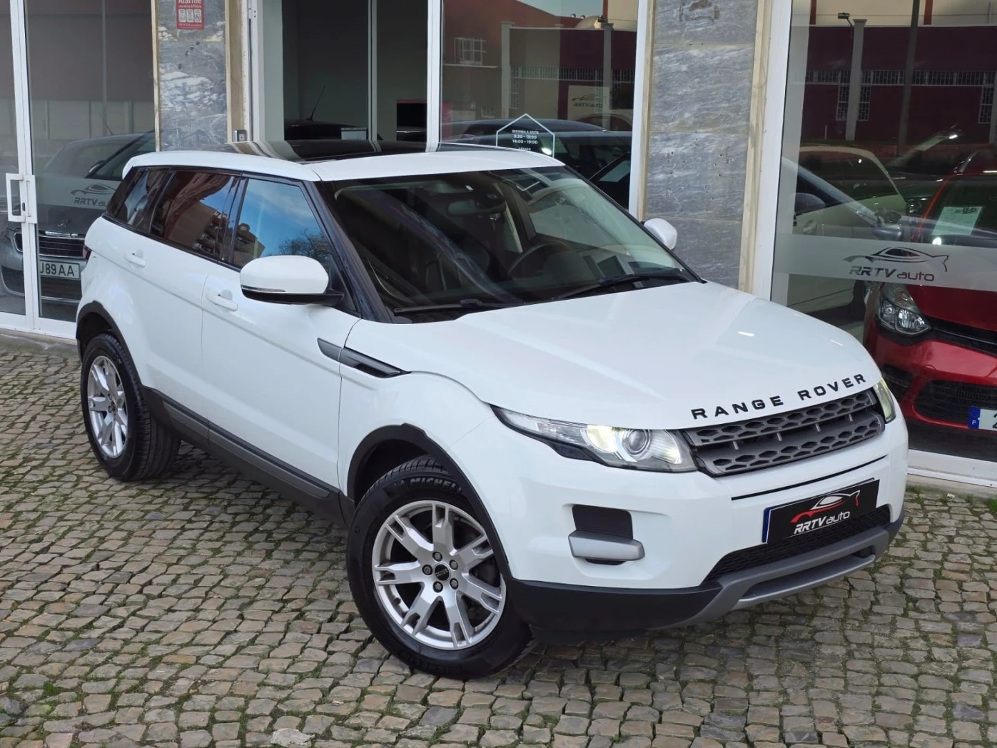 Land Rover Range Rover Evoque 2.2 eD4 Pure Tech