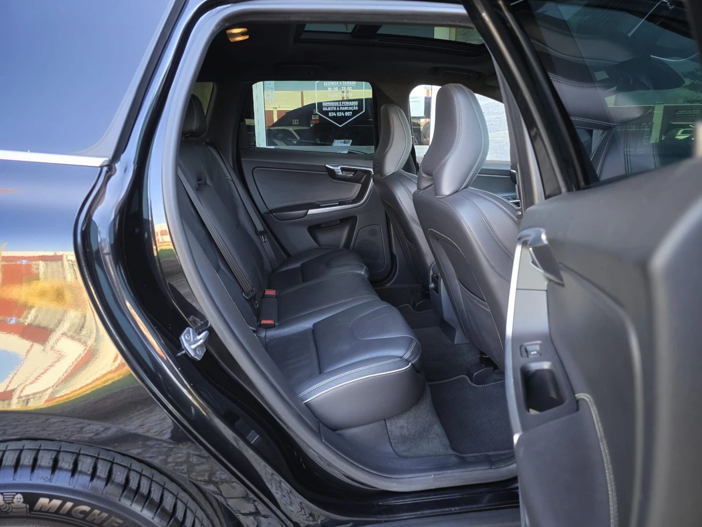 Volvo XC 60 2.0 D4 R-Design