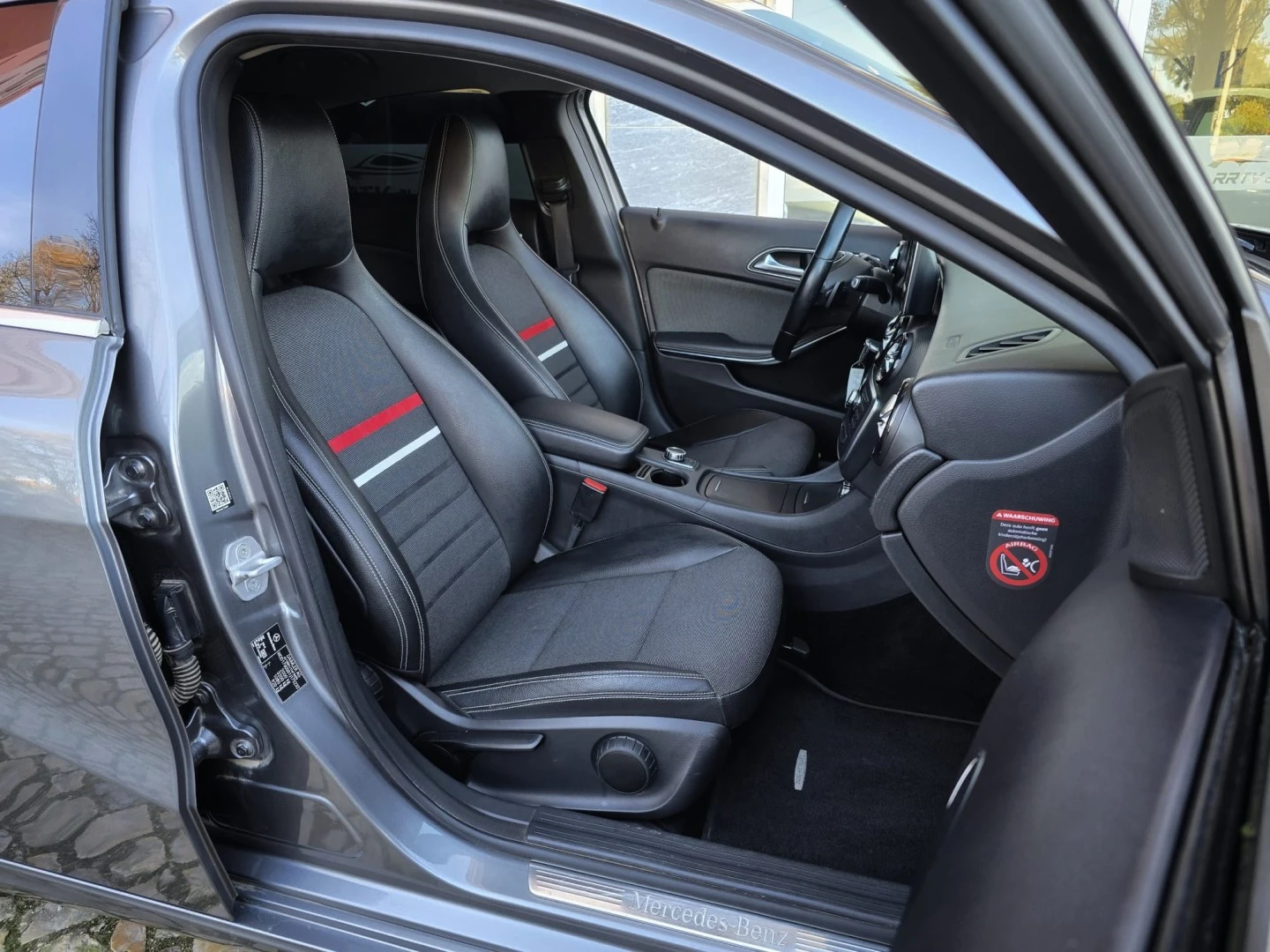 Mercedes-Benz A 180 CDI (BlueEFFICIENCY) 7G-DCT Style