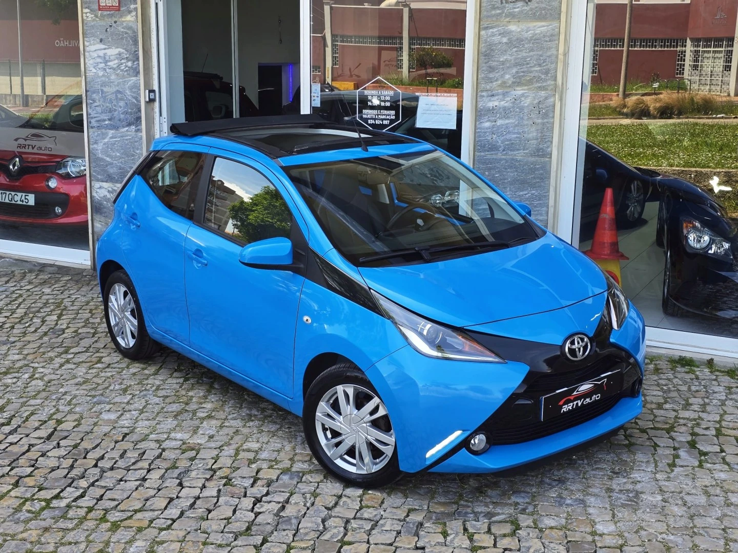 Toyota Aygo 1.0 X-Play Plus