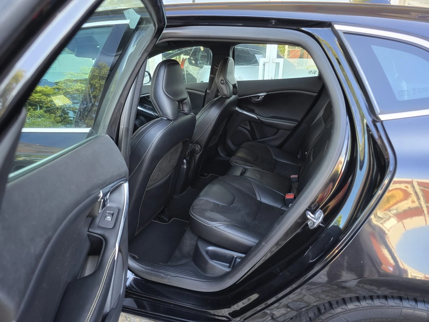 Volvo V40 D2 R Design