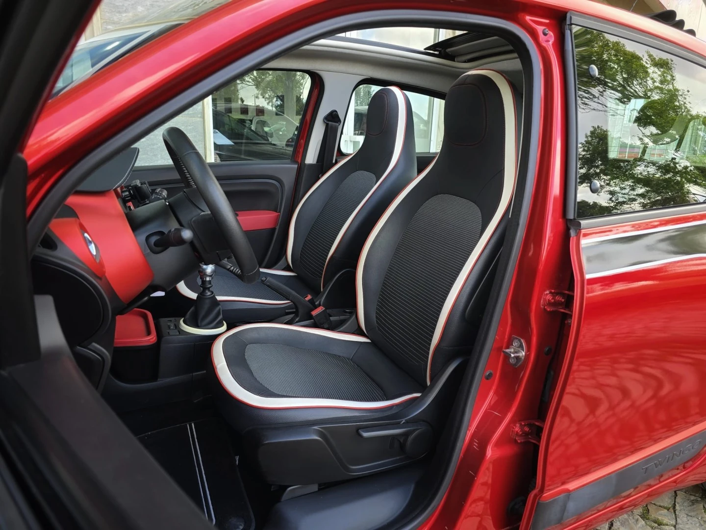 Renault Twingo 0.9 TCe Sport