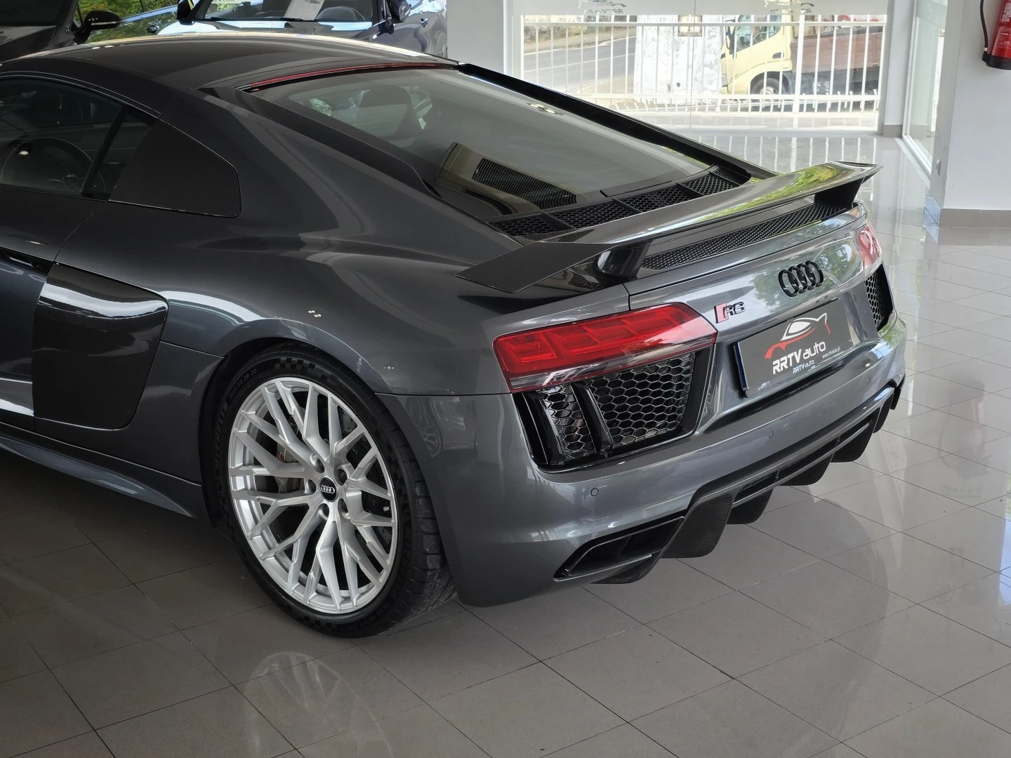 Audi R8 Coupé V10 plus 5.2 FSI quattro S tronic
