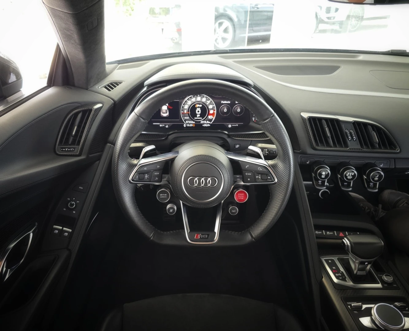 Audi R8 Coupé V10 plus 5.2 FSI quattro S tronic
