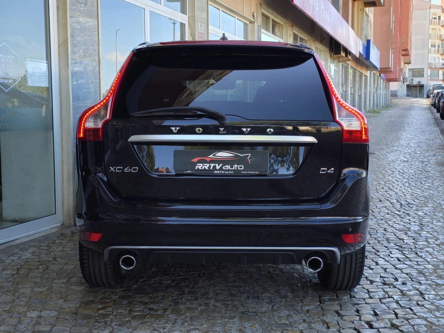 Volvo XC 60 2.0 D4 R-Design