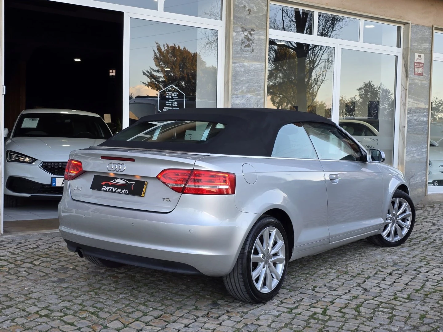 Audi A3 Cabrio 1.6 TDI DPF Ambition