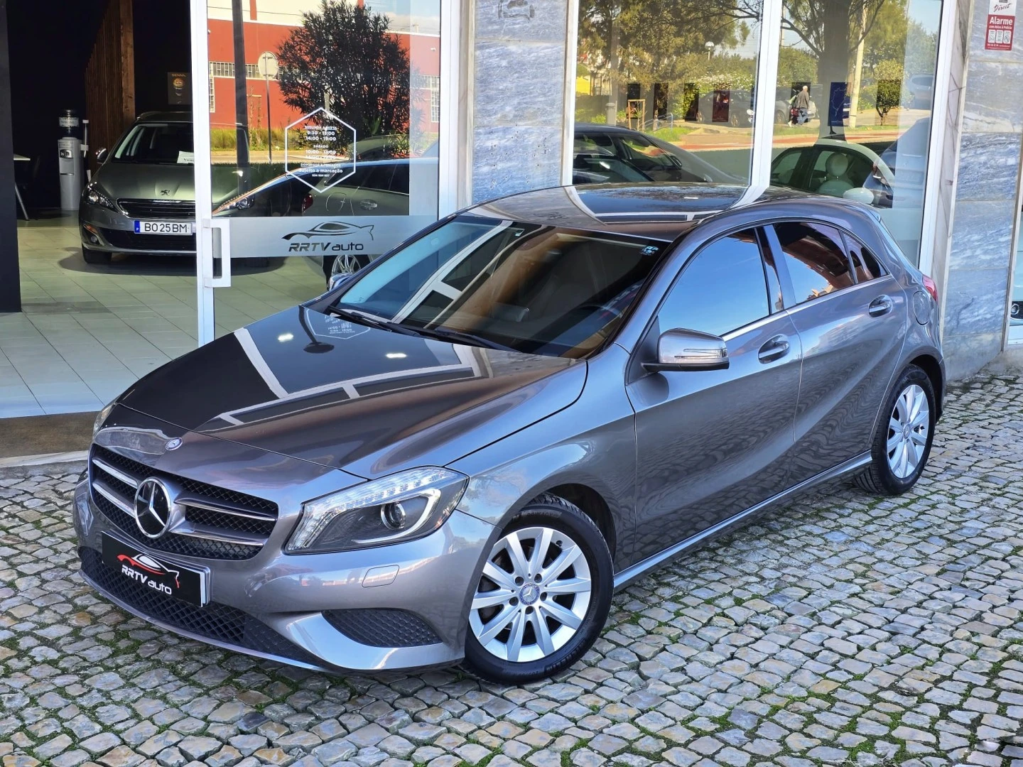 Mercedes-Benz A 180 CDI (BlueEFFICIENCY) 7G-DCT Style