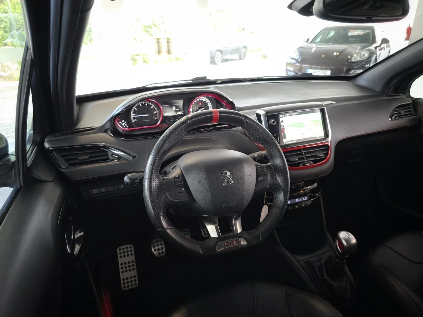 Peugeot 208 1.6 THP GTi