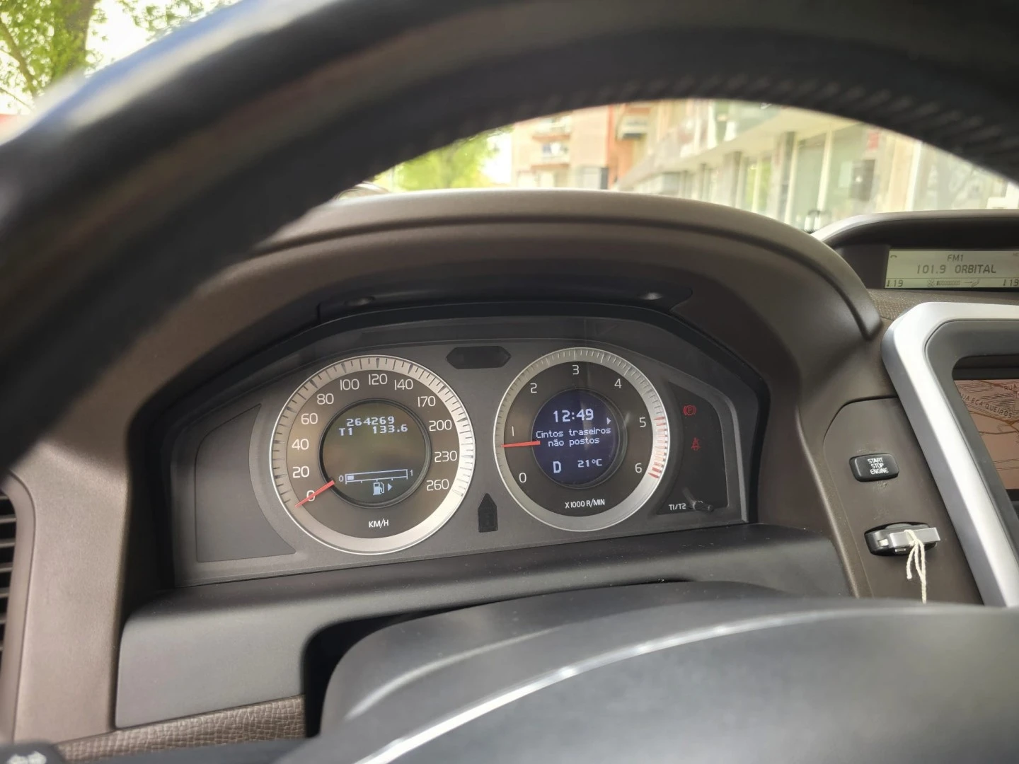 Volvo XC 60 2.4 D Momentum Geartronic