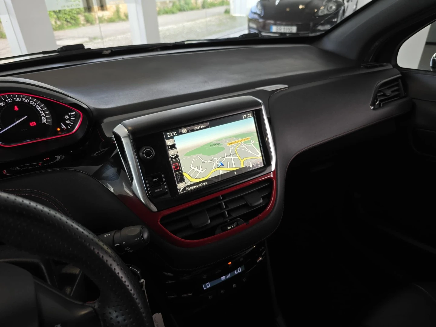 Peugeot 208 1.6 THP GTi