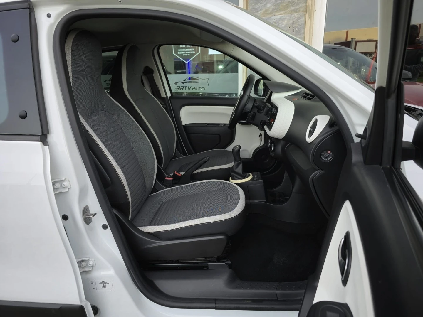 Renault Twingo SCe 70 S&amp;S Cosmic