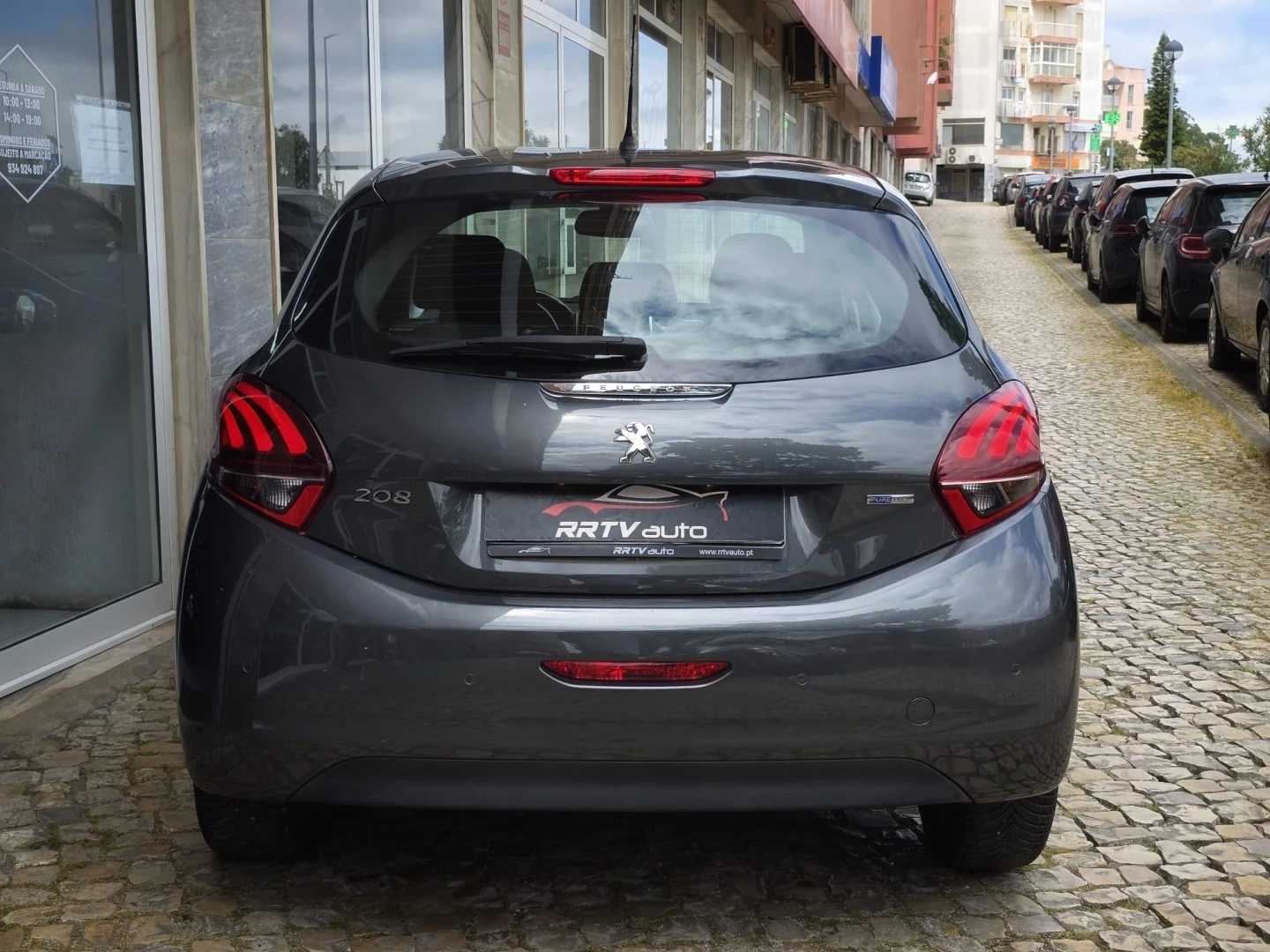 Peugeot 208 1.2 PureTech Allure EAT6