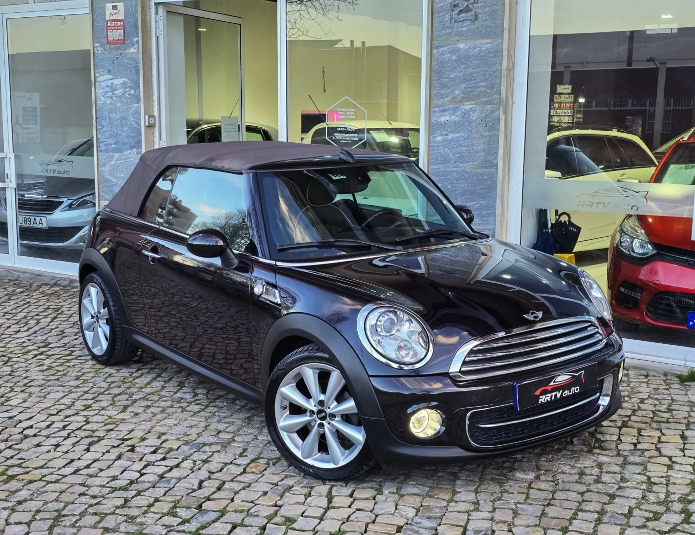 MINI Cabrio Cooper D